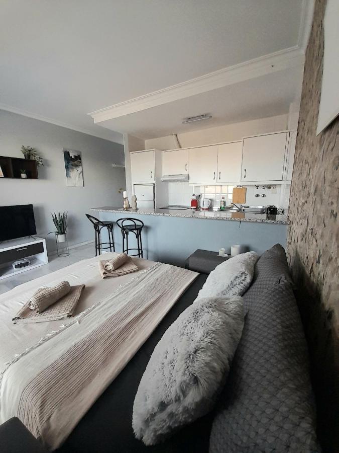 Nice Apartment Near The Beach Fuengirola Exterior foto